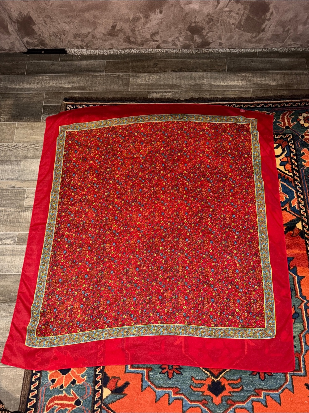 Vintage Resiyan 100% pure silk 38" Squared Scarf